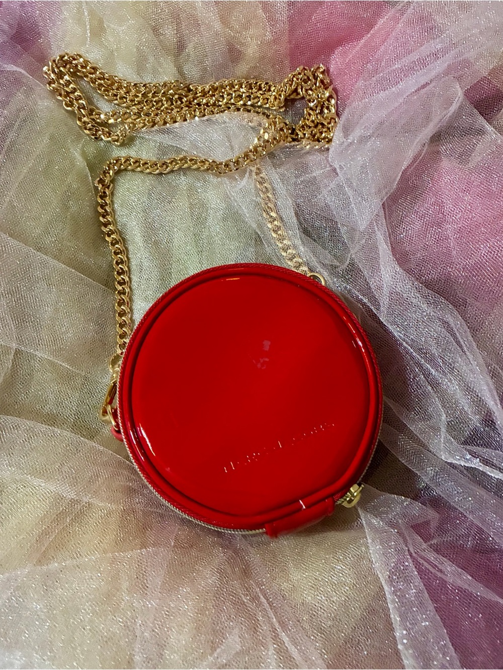 Marc Jacob’s Red circle canteen Bag - Picture 3 of 5